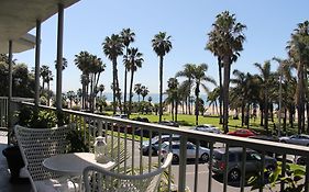 Bayside Hotel